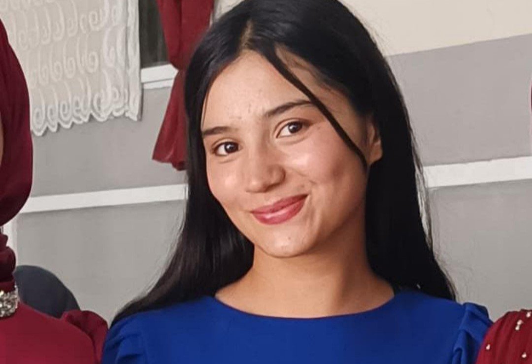 agrida-aycicegi-tarlasinda-feci-kaza-14-yasindaki-nursefa-hayatini-kaybetti