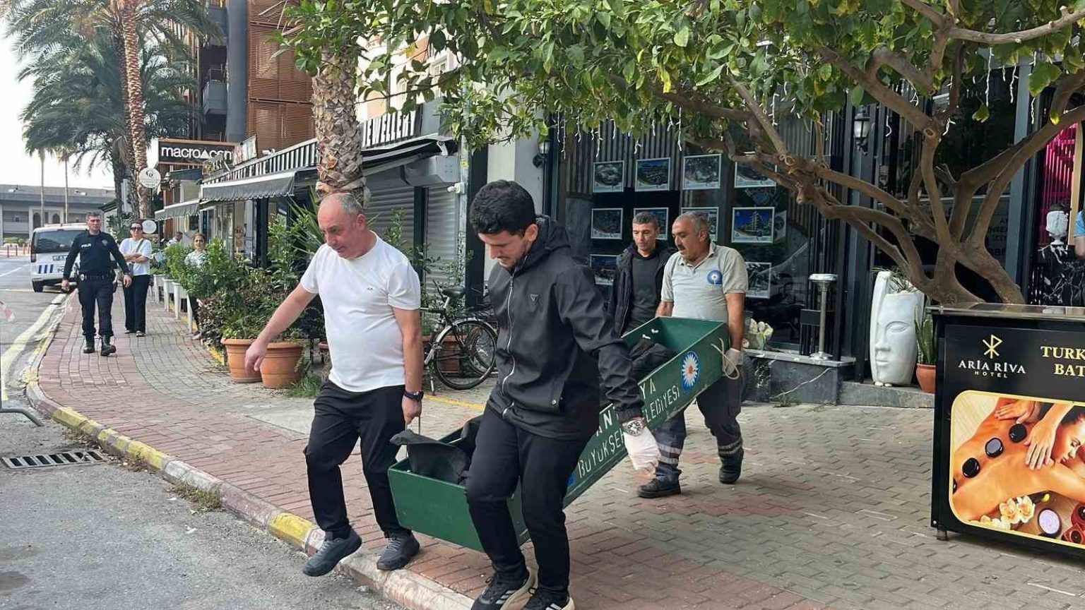 alanyada-rus-uyruklu-kadin-otel-odasinda-olu-bulundu