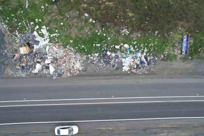 arnavutkoyde-ana-cadde-dokum-alanina-donustu