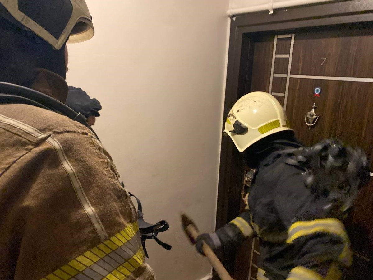 ayni-apartmanda-5-kez-yangin-cikti