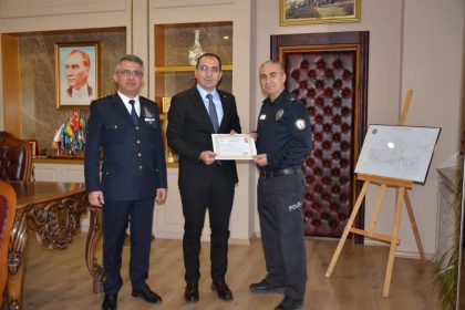 basarili-polise-tesekkur-ve-tebrik