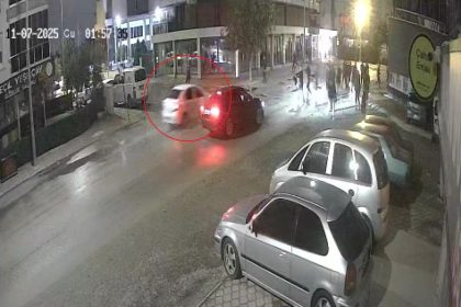 bekcilerin-dur-ihtarina-uymadi-denetim-yapan-il-emniyet-mudurune-yakalandi-ates-acilarak-durduruldu