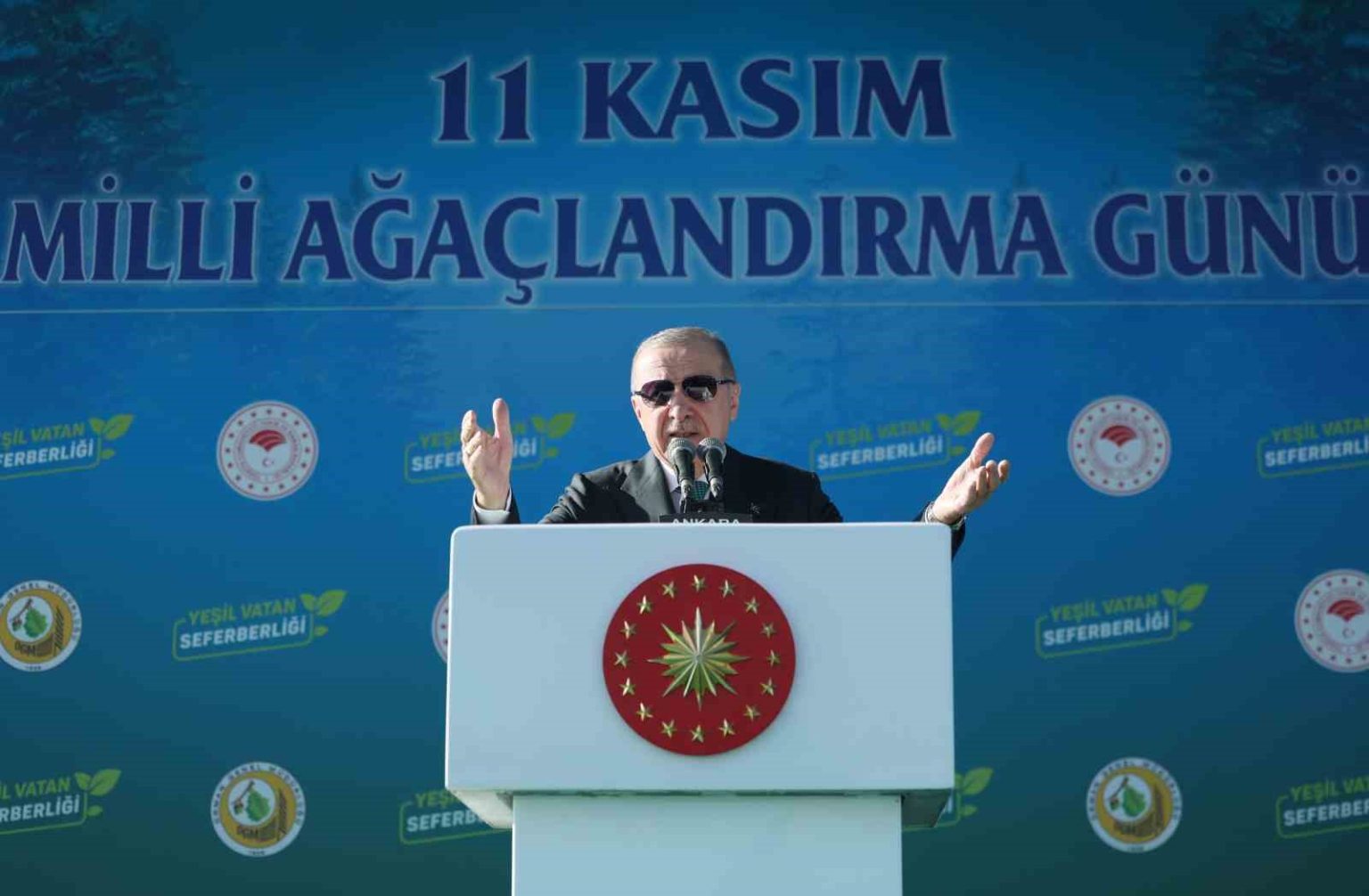 cumhurbaskani-erdogan-son-23-yilda-7-bucuk-milyar-fidan-ve-tohumu-toprakla-bulusturduk