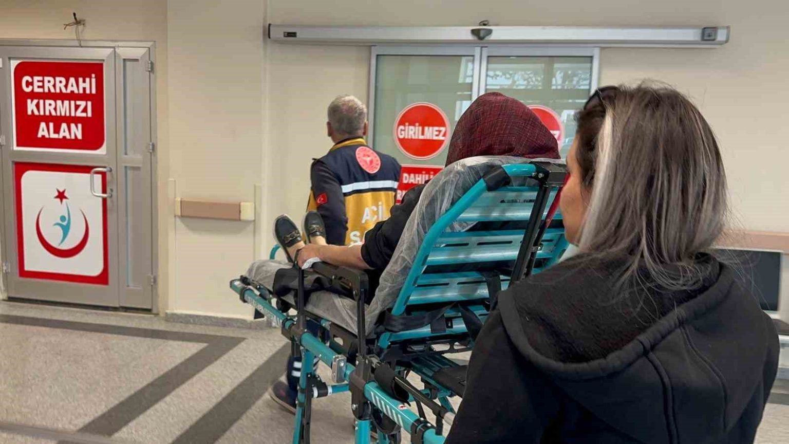 devrilen-elektrikli-bisikletin-surucusu-yaralandi