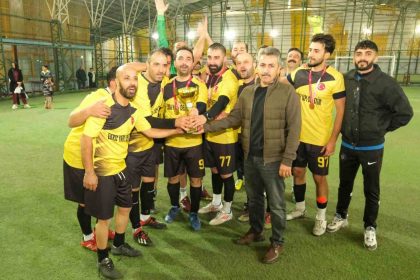 erzincan-belediyesi-birimler-arasi-hali-saha-futbol-turnuvasi-sona-erdi