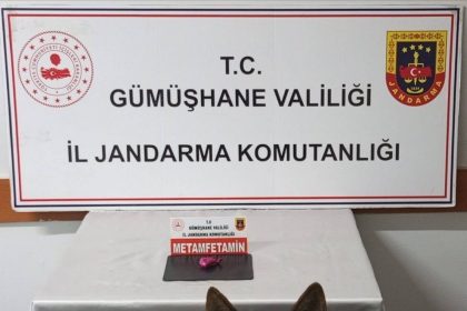 gumushanede-uyusturucu-operasyonunda-2-sahis-yakalandi