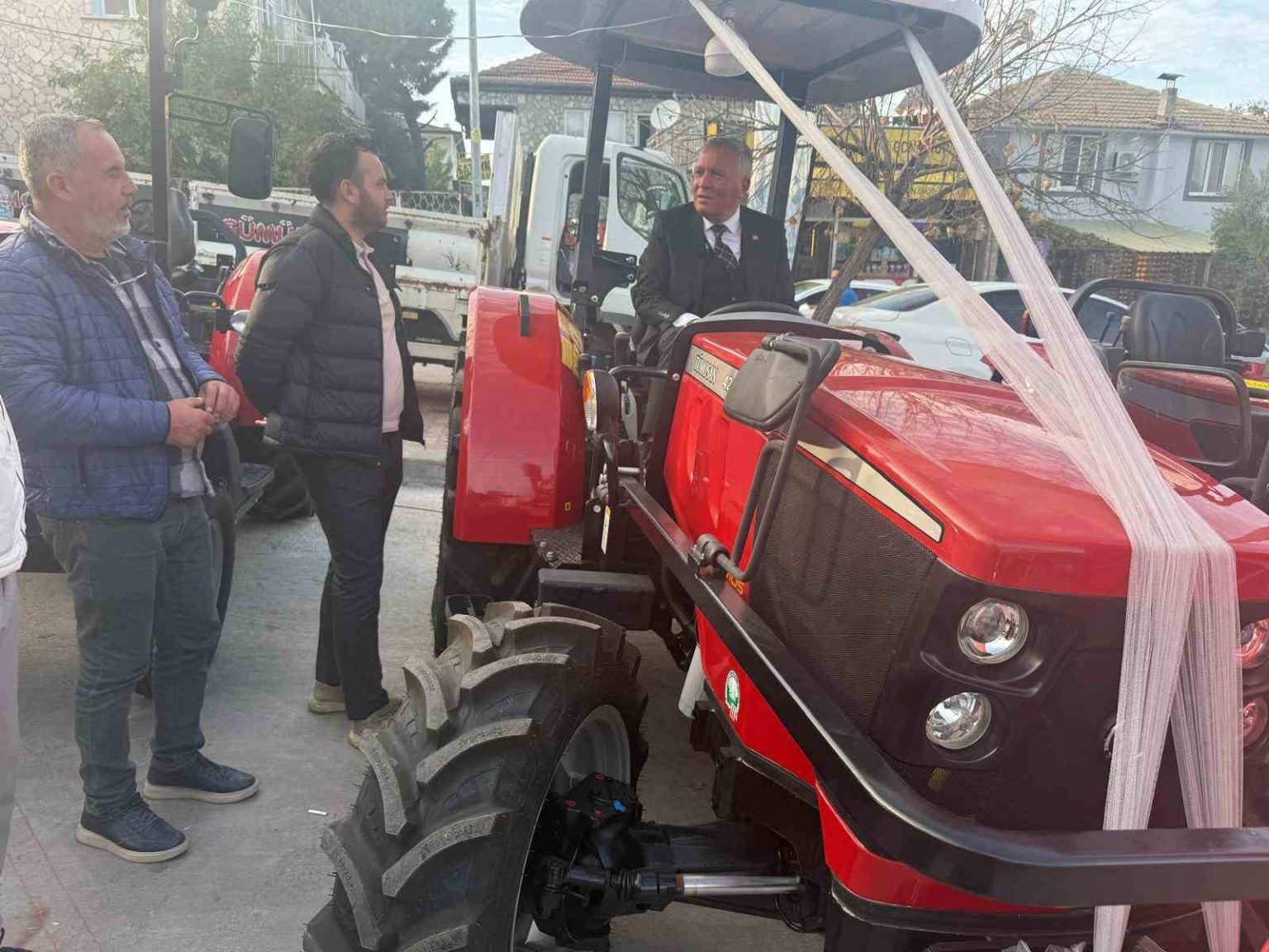 honaz-ekonomisi-tarim-ve-alisveris-festivaliyle-canlandi