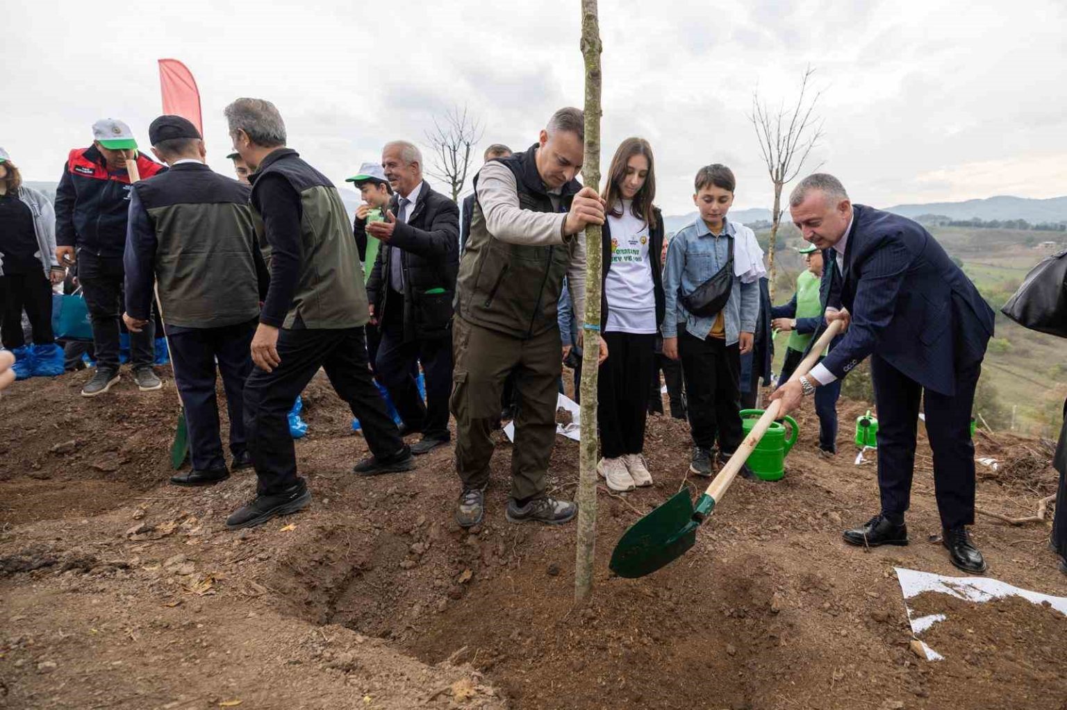 karamurselde-yanan-bolge-3-bin-fidanla-yeniden-yeserecek