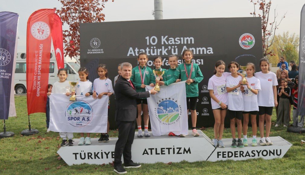 kayserili-atletler-baskentte-4-madalya-kazandi