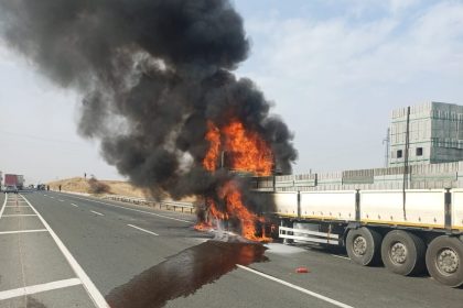 malatya-elazig-karayolunda-tir-yangini