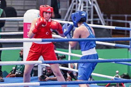 milli-boksorlerden-riyadda-6-madalya