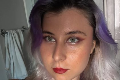 universiteli-genc-kiz-arkadasinin-evinde-olu-bulundu