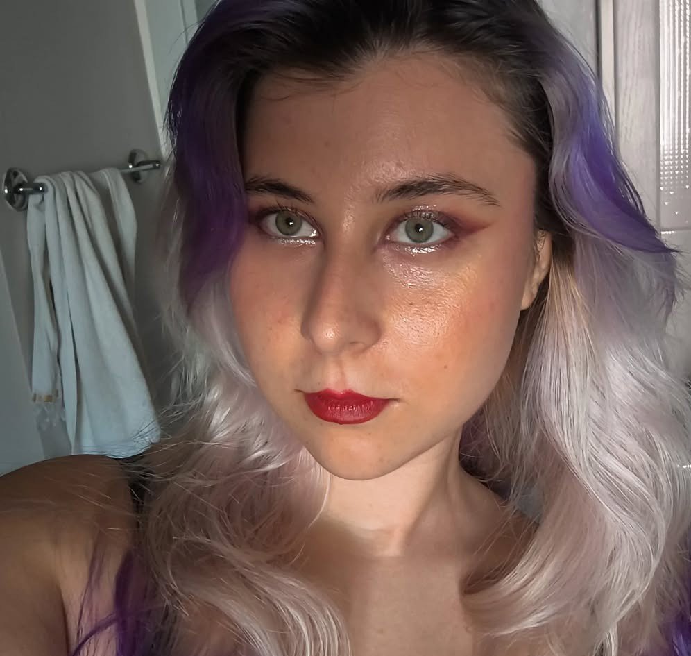 universiteli-genc-kiz-arkadasinin-evinde-olu-bulundu