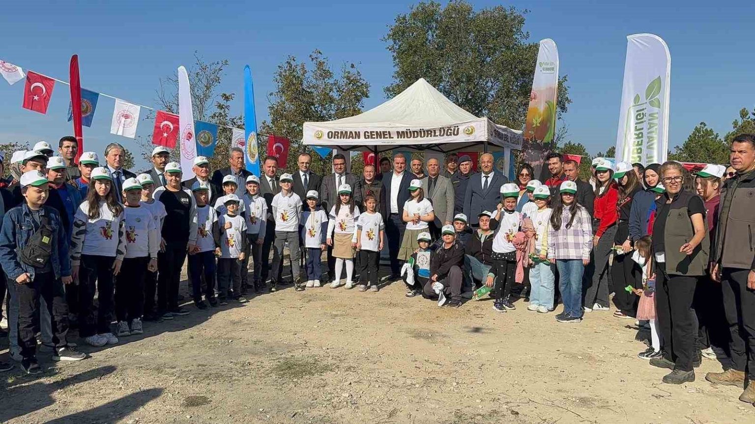 zonguldakta-fidan-diktiler