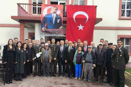 55-tugay-komutanligindan-kirklareli-huzurevine-anlamli-ziyaret