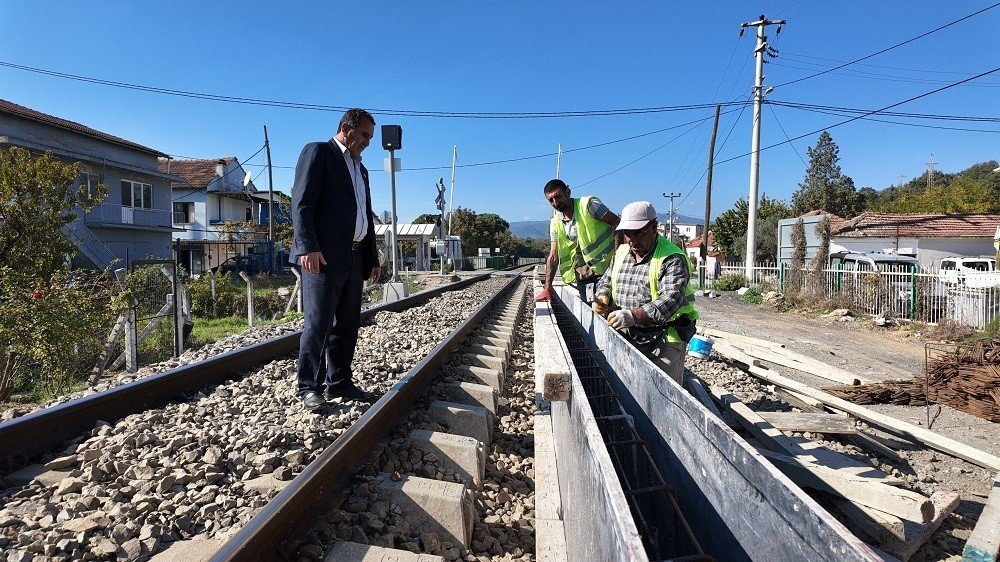 aydina-yeni-bir-tren-gari-yapiliyor