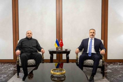 bakan-fidan-ukrayna-milli-guvenlik-ve-savunma-konseyi-sekreteri-ile-bir-araya-geldi