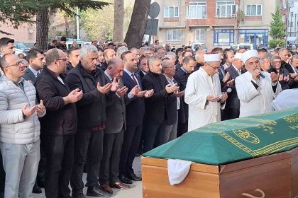 bakan-yardimcisi-zekeriya-costunun-aci-gunu