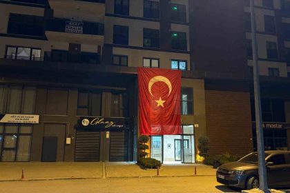 dusen-ucaktaki-sehitlerin-sehadet-haberi-kayserideki-ailelerine-verildi