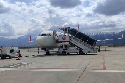 ekim-ayinda-erzincan-yildirim-akbulut-havalimaninda-40-bin-619-yolcuya-hizmet-verildi