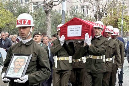 kibris-gazisi-son-yolculuguna-ugurlandi