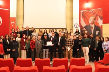 kutahya-dpude-personel-ve-ogrencilere-fotografcilik-egitimi