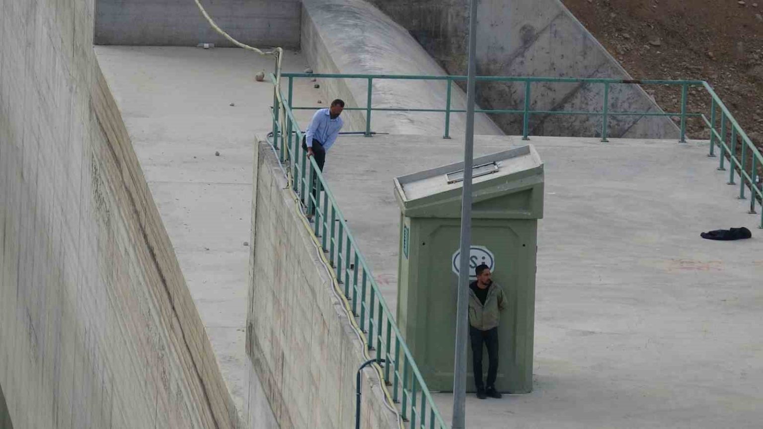 malatyada-intihar-girisimini-polis-engelledi