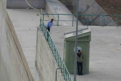 malatyada-intihar-girisimini-polis-engelledi