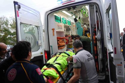 mantar-toplarken-ayinin-saldirisina-ugrayan-imam-yaralandi