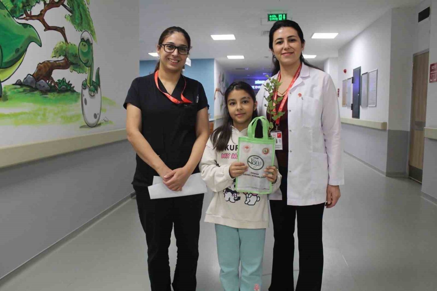 osmaniyede-tedavi-goren-cocuklara-her-cocuk-bir-fidandir-etkinligi