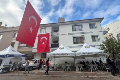 sehit-pilot-cuneyt-kandemirin-baba-ocagina-ates-dustu