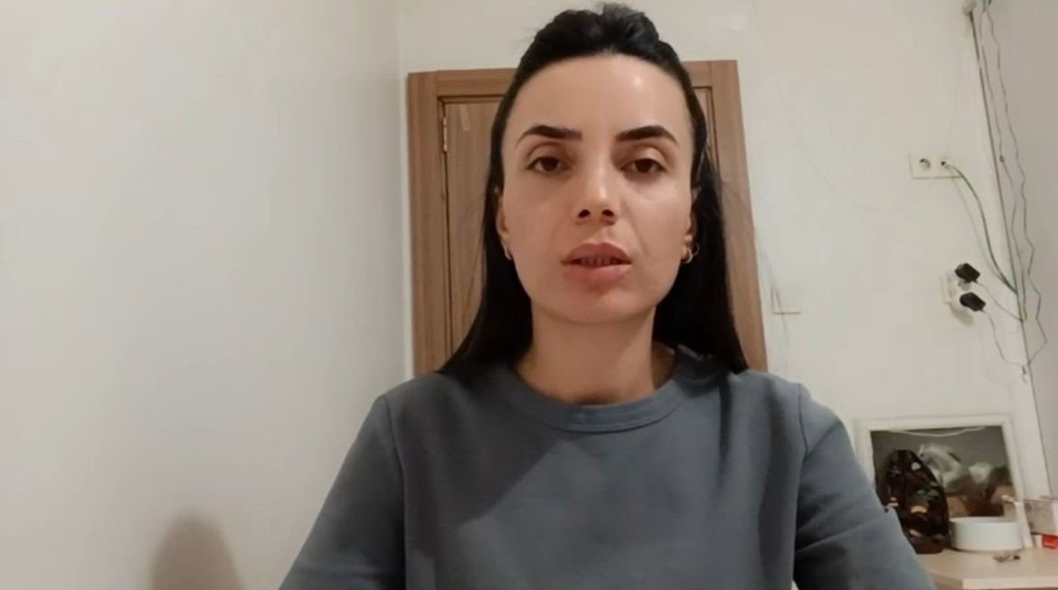 siirtte-kayip-alzheimer-hastasi-sahsin-kizi-koye-gelen-hayvan-aracini-isaret-etti