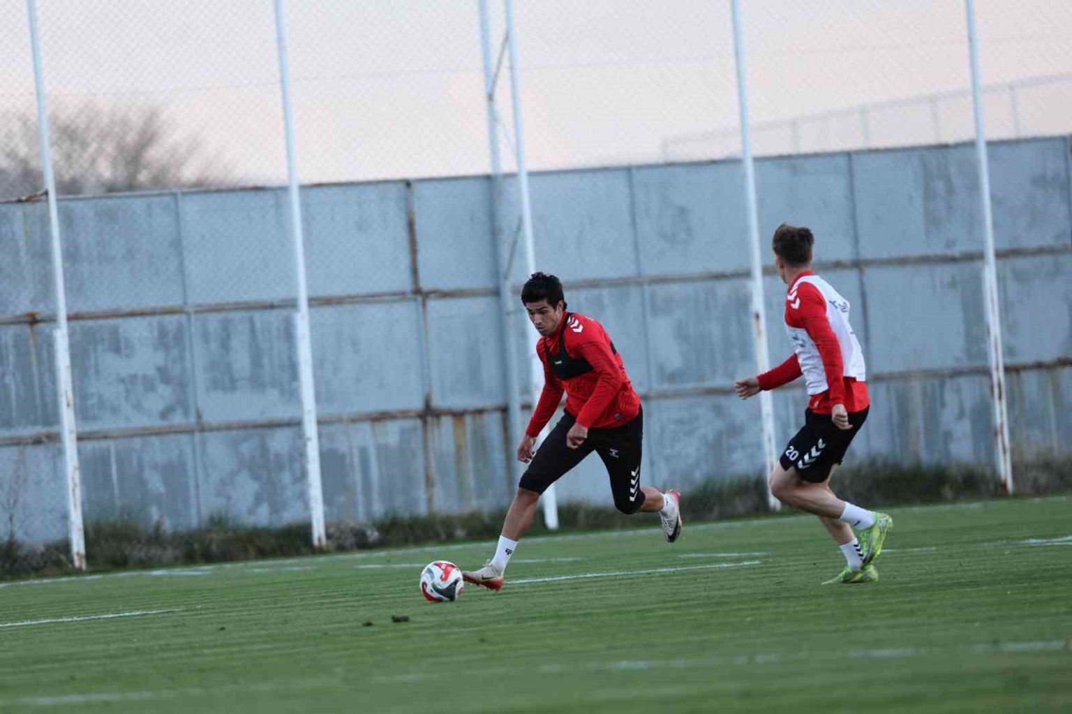 sivassporda-esenler-erokspor-maci-hazirliklari-basladi