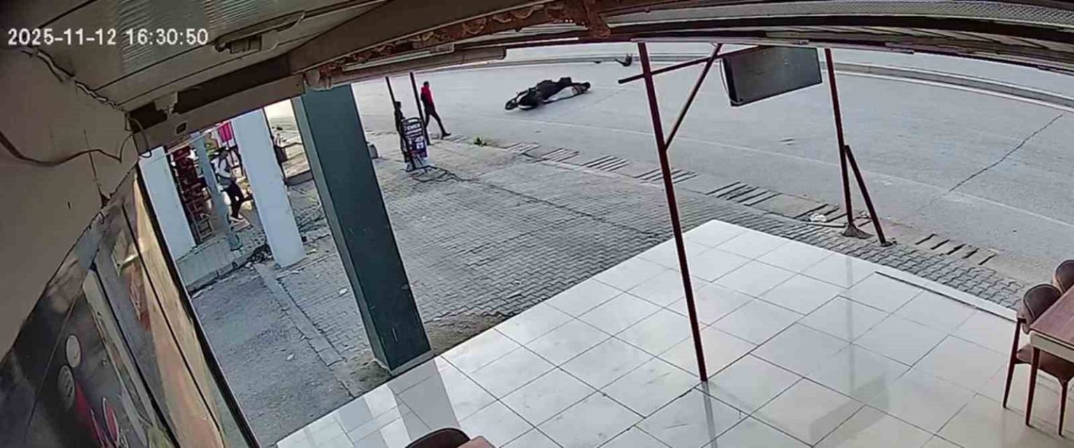 sokak-kopegine-carpan-motosikletli-metrelerce-suruklendi