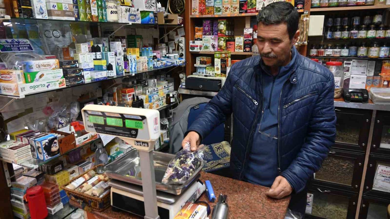 sonbaharla-birlikte-kullanimi-artan-poset-bitki-caylari-icin-uyari