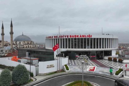 tanju-ozcan-boluda-3-gun-boyunca-tum-eglence-etkinlikleri-iptal-edildi