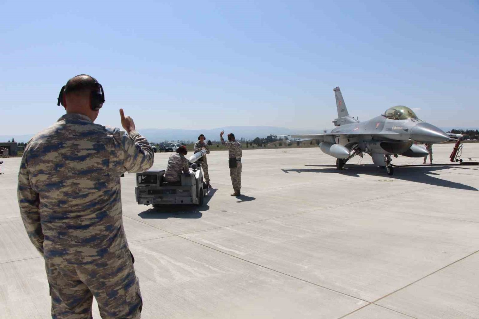 ucak-kazasinda-merzifon-5-ana-jet-ussu-10-sehit-verdi