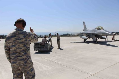 ucak-kazasinda-merzifon-5-ana-jet-ussu-10-sehit-verdi