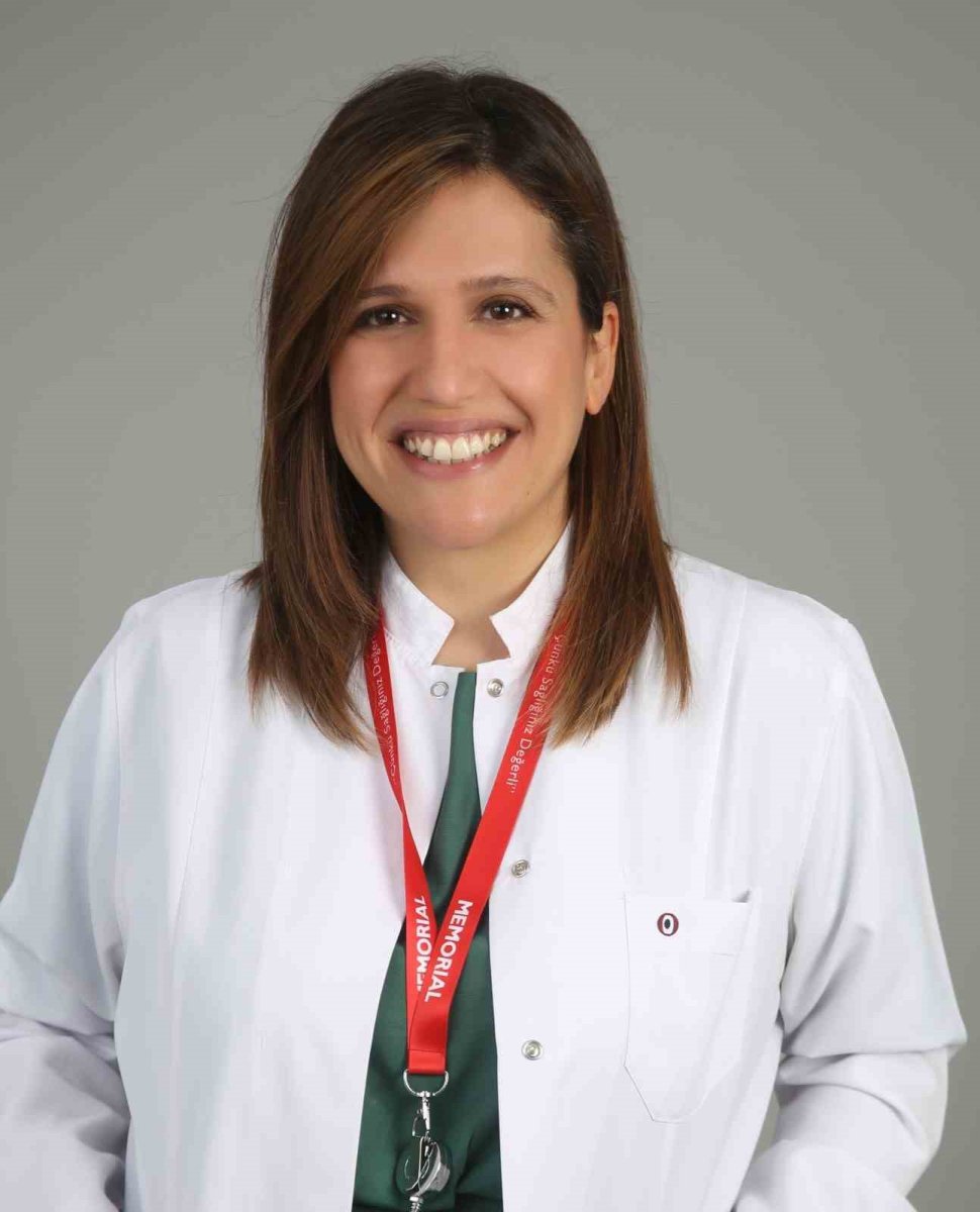 uzm-dr-ozden-yener-cakmak-kronik-bas-agrisindan-sinir-blokaji-tedavisiyle-tamamen-kurtulabilirsiniz