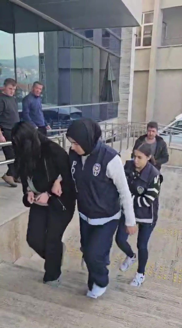 zonguldakta-ask-tuzagi-ile-1-milyonluk-vurgun-3-tutuklama