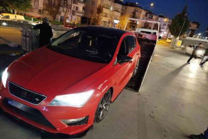 abarti-egzozlu-otomobille-drift-atan-surucuye-74-bin-tl-ceza