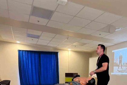 adu-hastanesi-personeline-temel-yasam-destegi-egitimi-verildi