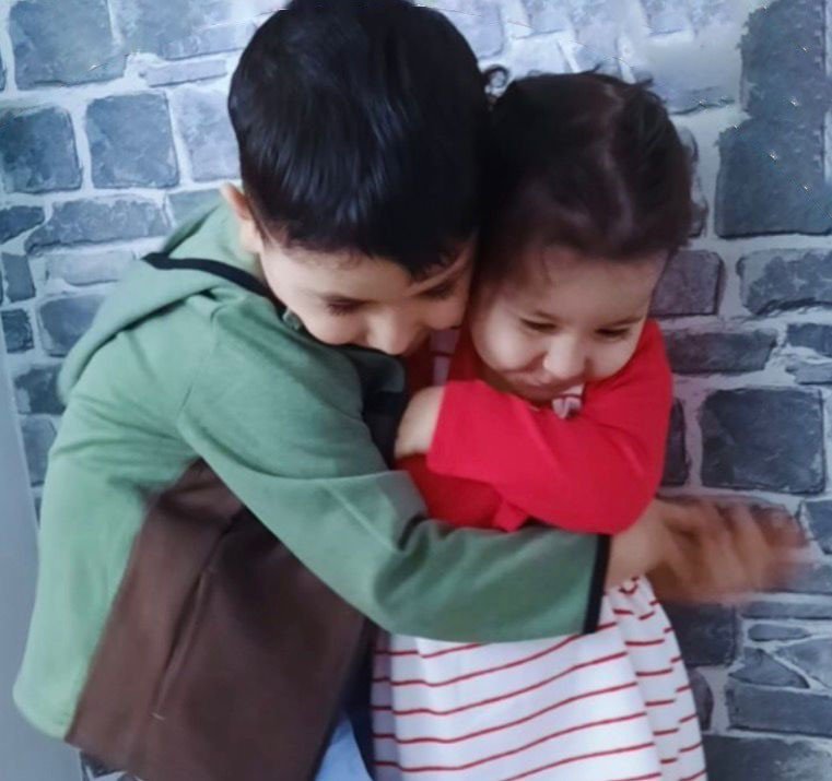 almanyadan-istanbula-tatile-gelen-aile-seyyar-saticidan-yedikleri-midyeden-zehirlendi-2-cocuk-hayatini-kaybetti