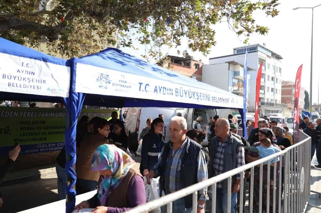 aydin-buyuksehir-kislik-fideleri-germencikliler-ile-bulusturdu