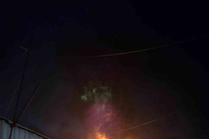 basaksehirde-sobadan-sicrayan-kivilcimlar-iki-is-yerini-yakti