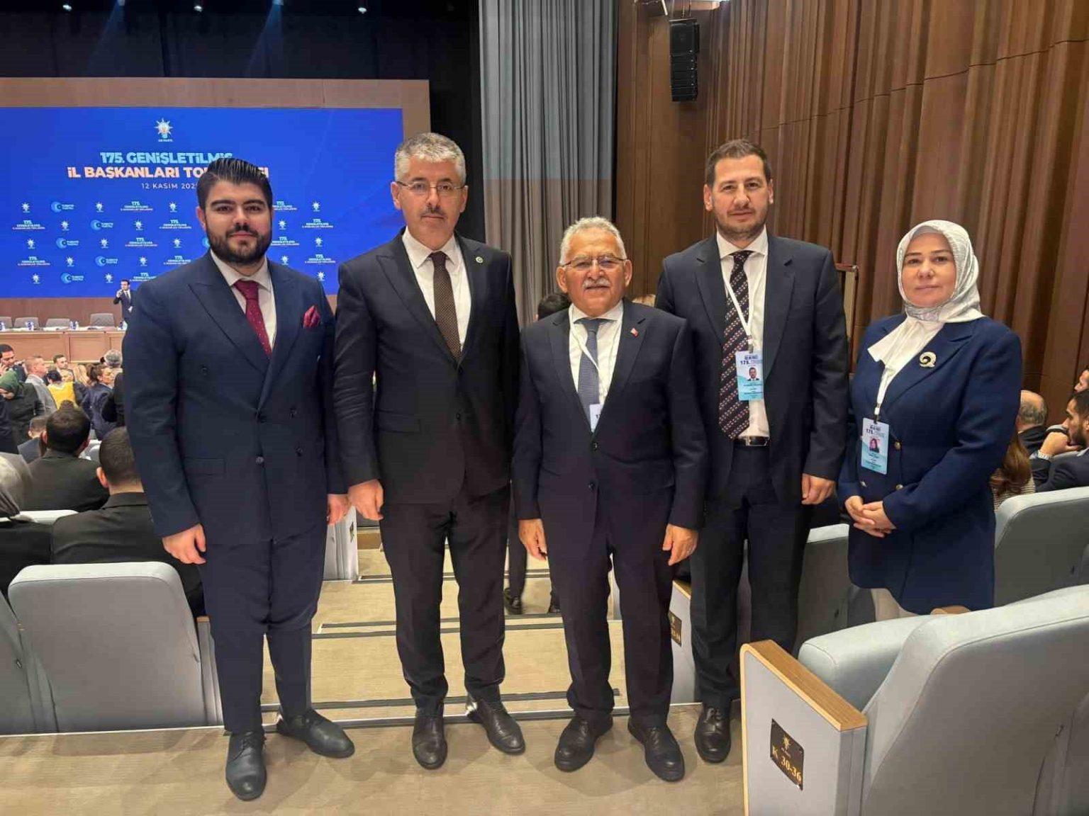 baskan-buyukkilic-ak-parti-175-genisletilmis-il-baskanlari-toplantisina-katildi