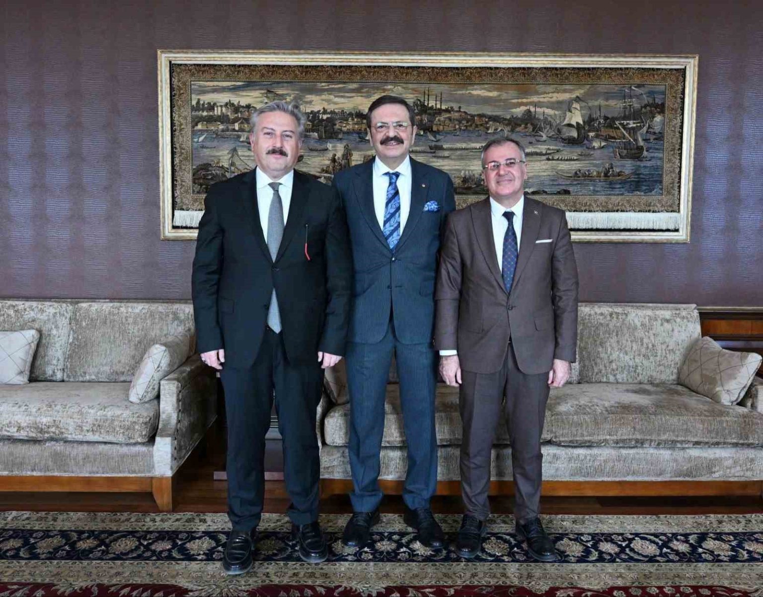 baskan-ozdogan-hacilarimiz-icin-temaslarimizi-surduruyoruz