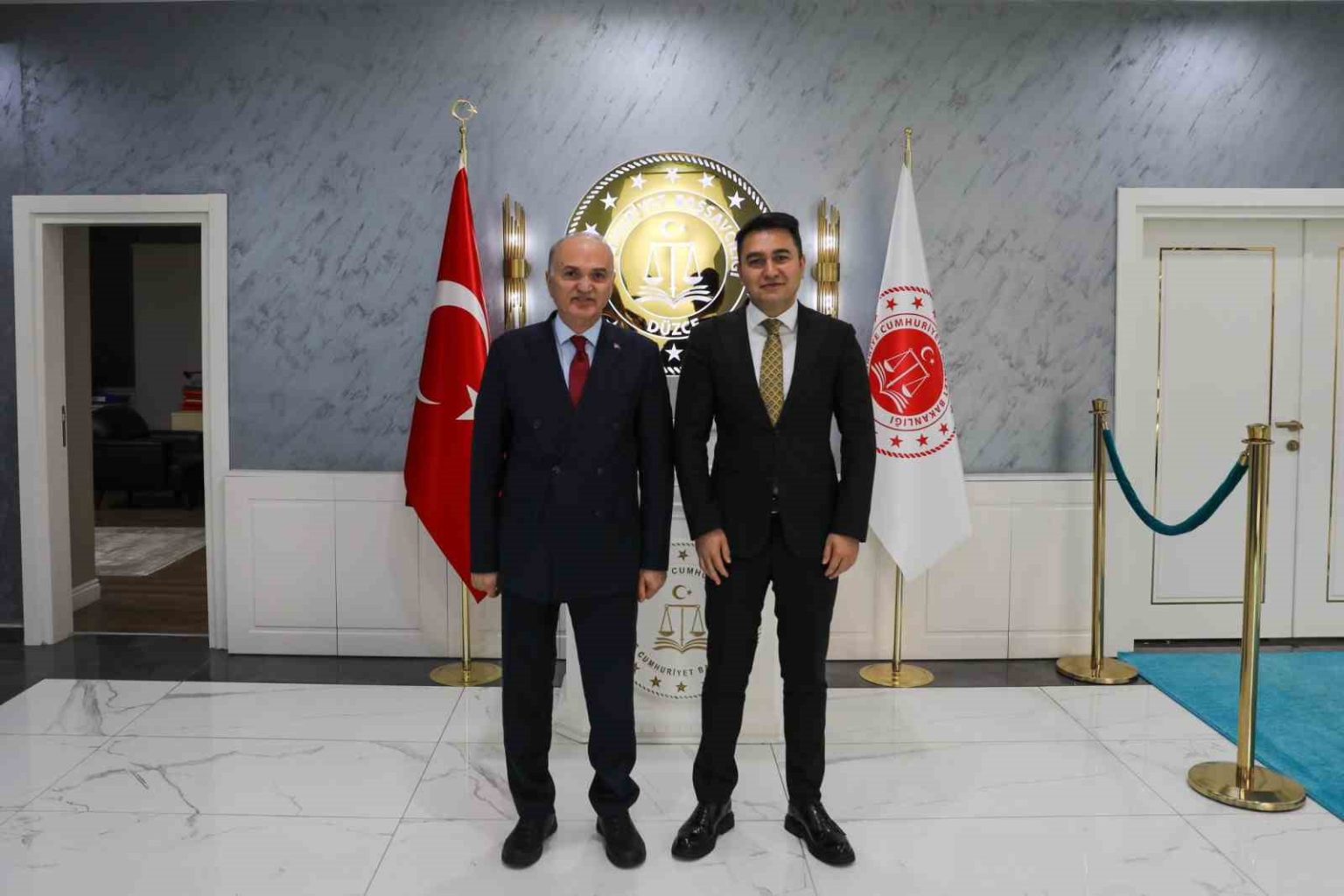 baskan-ozlu-bassavci-emre-ile-bir-araya-geldi