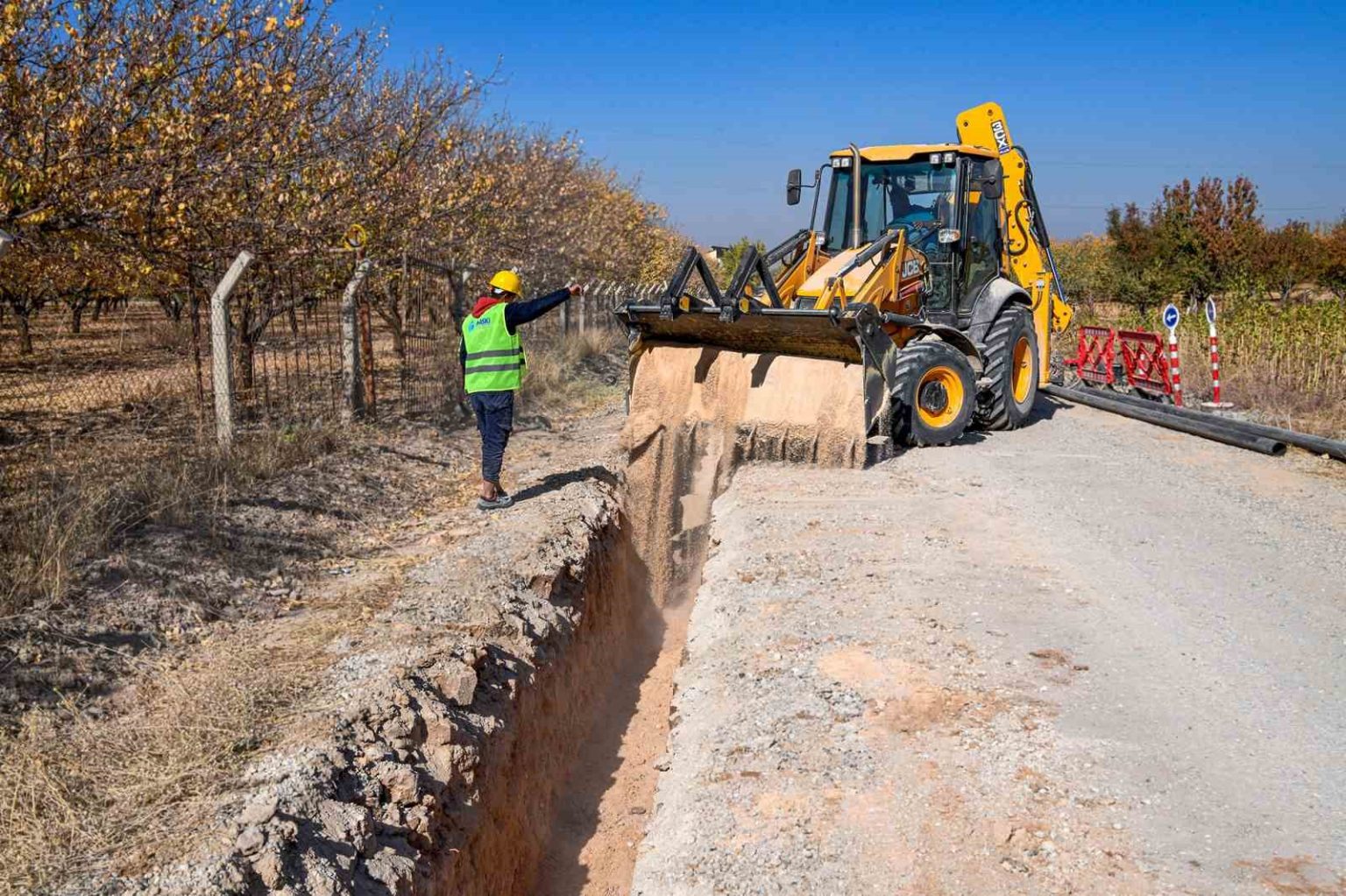bindal-mahallesinde-38-yillik-icme-suyu-sebekesi-yenileniyor