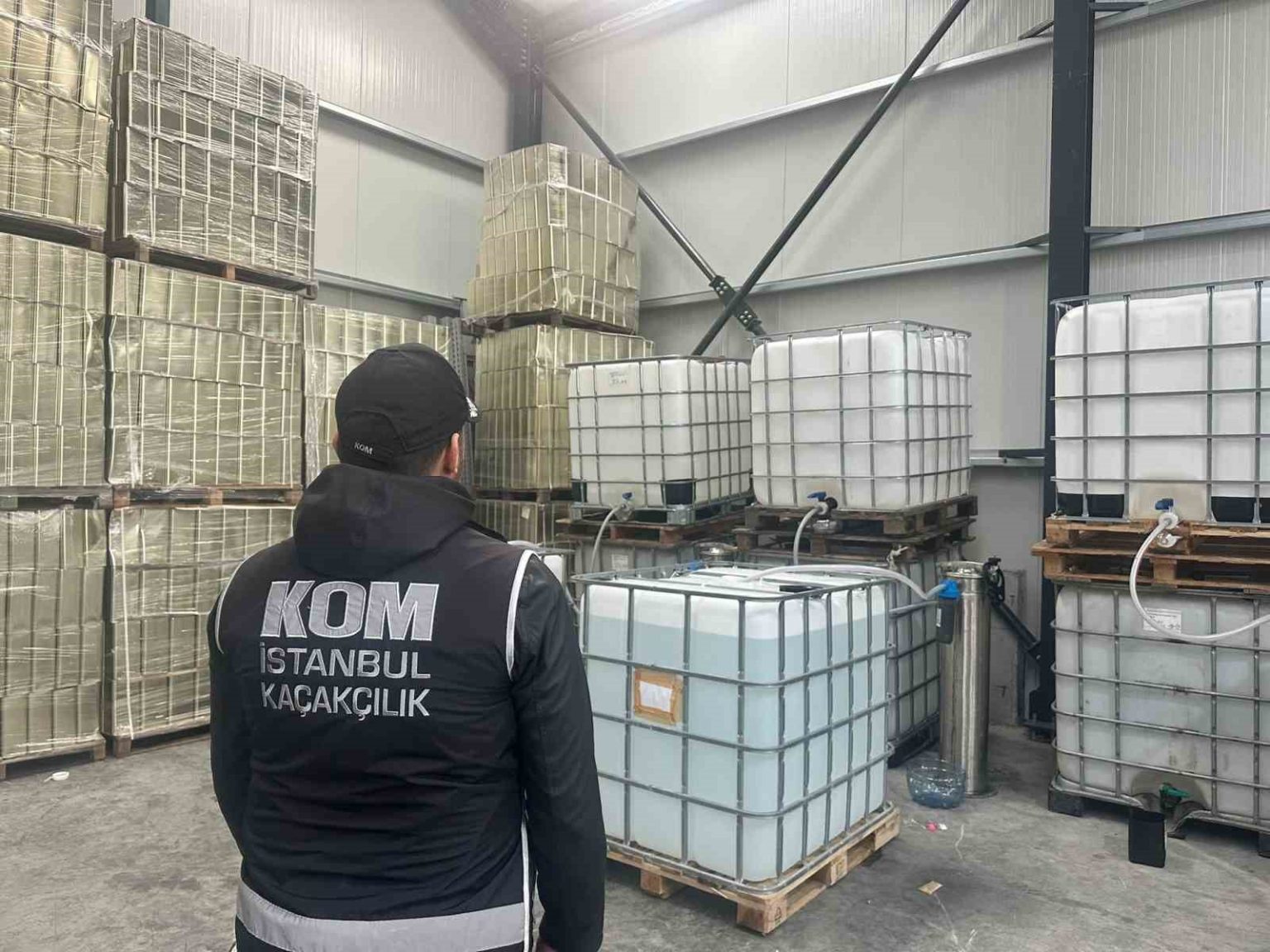 catalcada-depoya-kacak-etil-alkol-baskini-9-gozalti